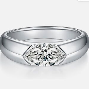 NWT CZ ring